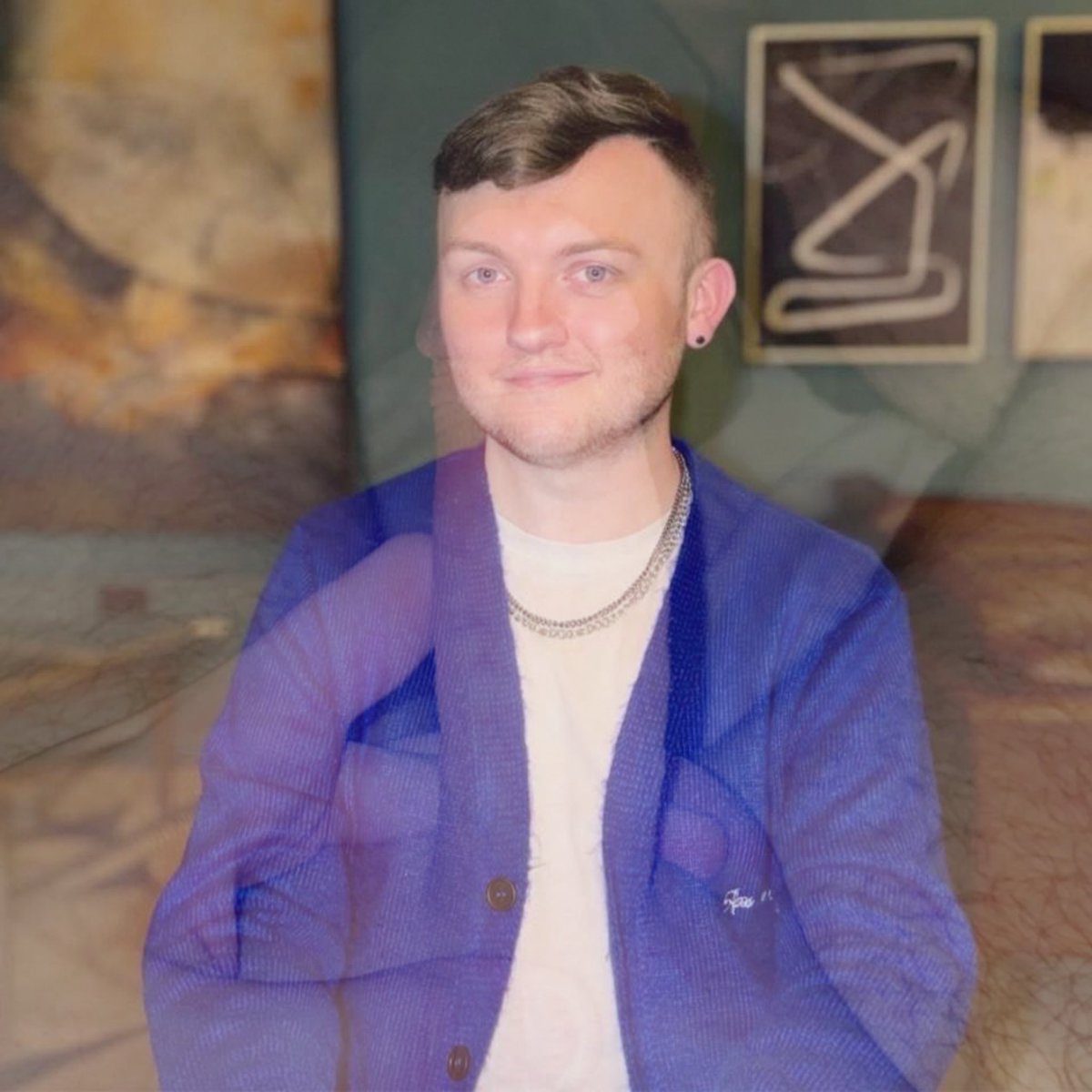 reesespectrum's tweet photo. Thought I’d join in on the latest trend 😅 did I do it right? https://t.co/SrsWrgniaj