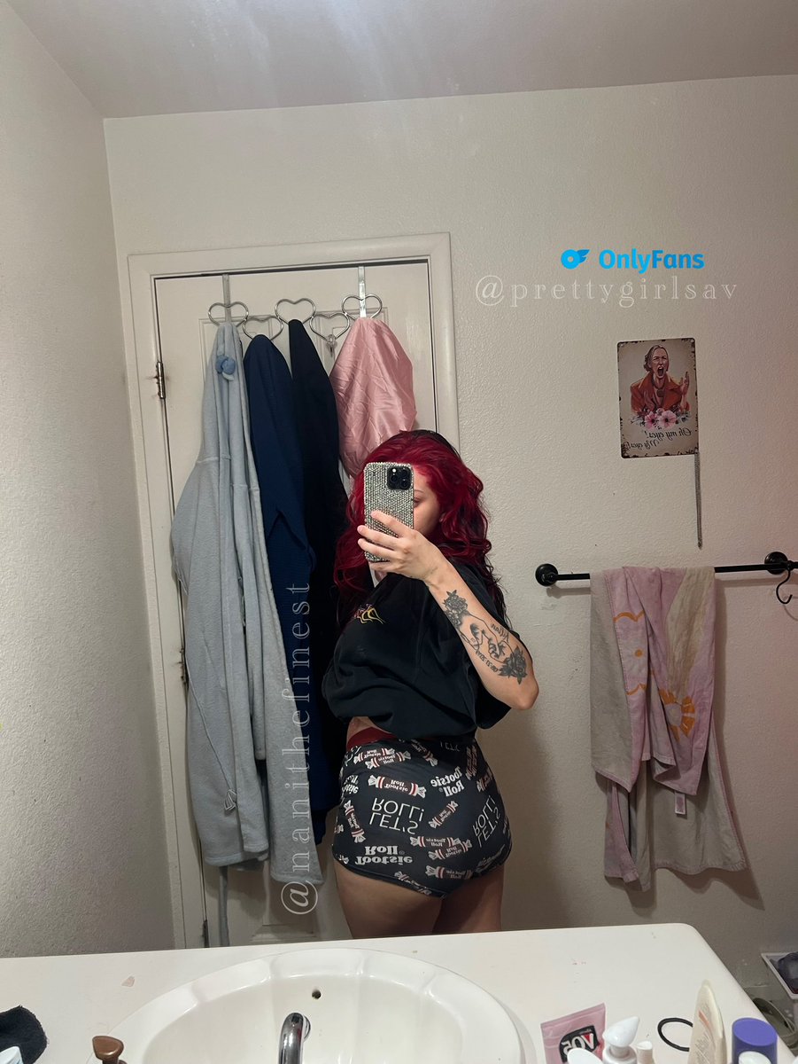 nanithefinest's tweet photo. https://t.co/1i7axDxFqo
hey im back 🙂‍↔️🙂‍↔️
been 🤰 believe it or not ! 
click the link to see sum ! (old vid ) https://t.co/yBafrvfqcq