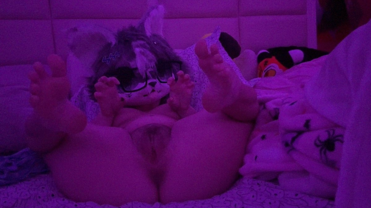 XcannibalpupX's tweet photo. post birthday .. puppy hole !
 (˶>⩊<˶)🎉

#murrsuiter #furrynsfw https://t.co/6thP7j1Fb6