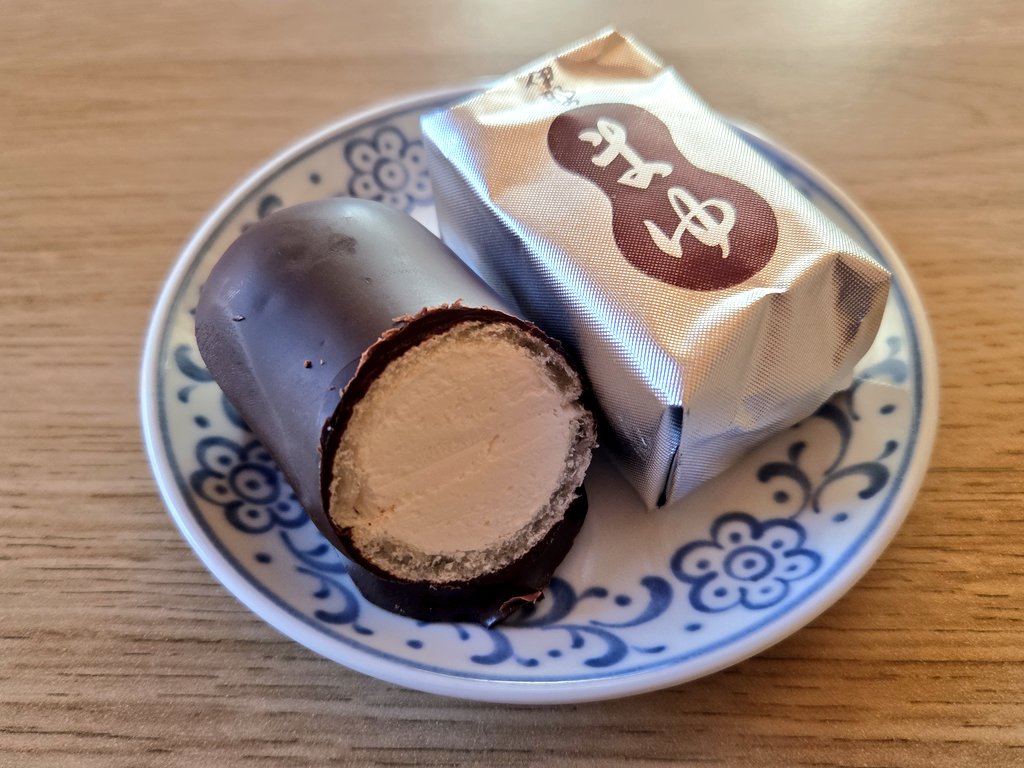 Potsurin's tweet photo. 越後屋菓子店の伊那のまゆ 数量限定でオンライン販売再開されるそうです
初回注文受付は2026年7月7日12:00～
https://t.co/EATzAyB8dy https://t.co/Av1b3voro3