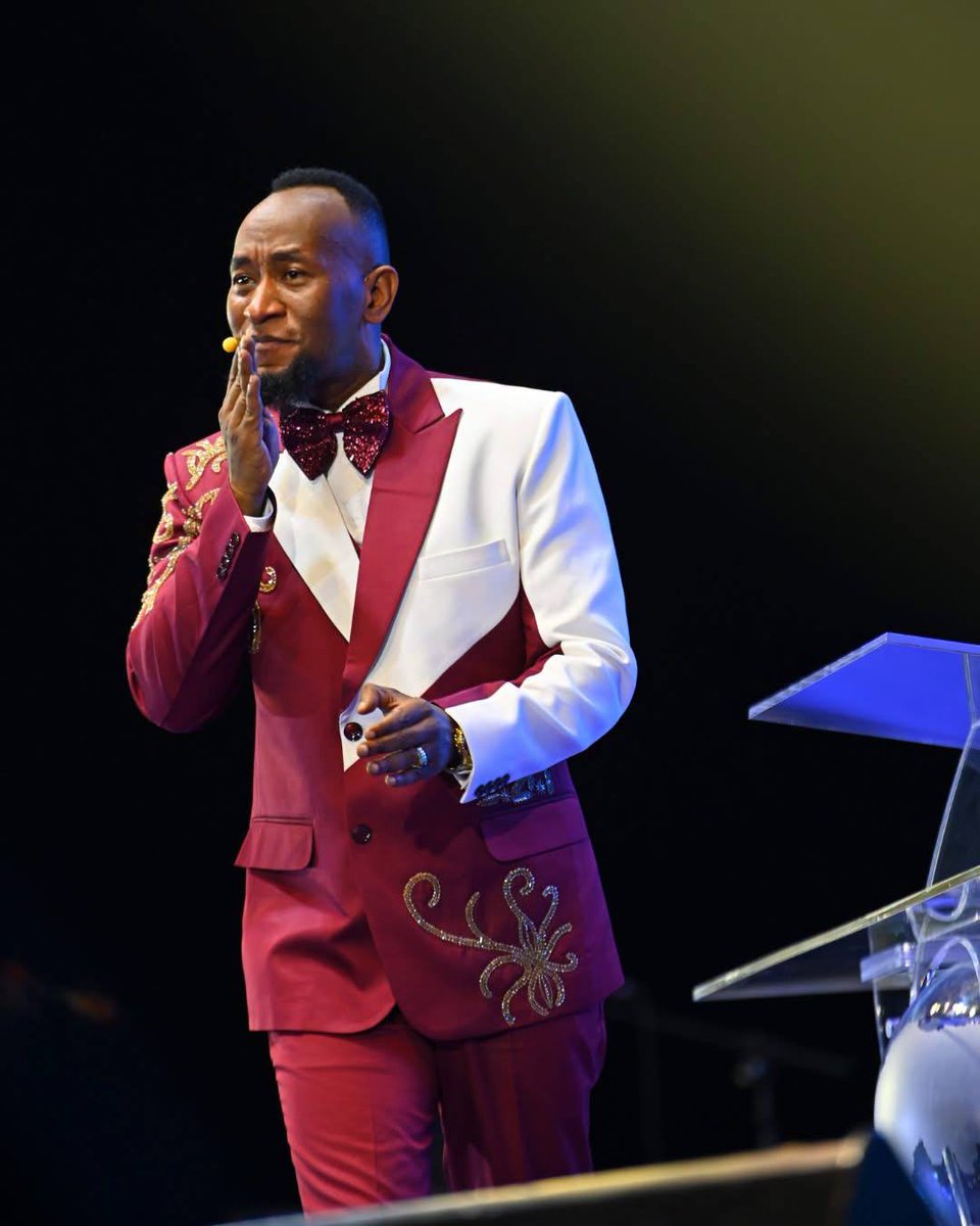 Denis_Austine's tweet photo. The realm of God gives you the advantage in this life, you have to be awake to his dimension. 
#ProphetElvisMbonye
.@Singapore
.@Thailand https://t.co/iWmBGGmrll