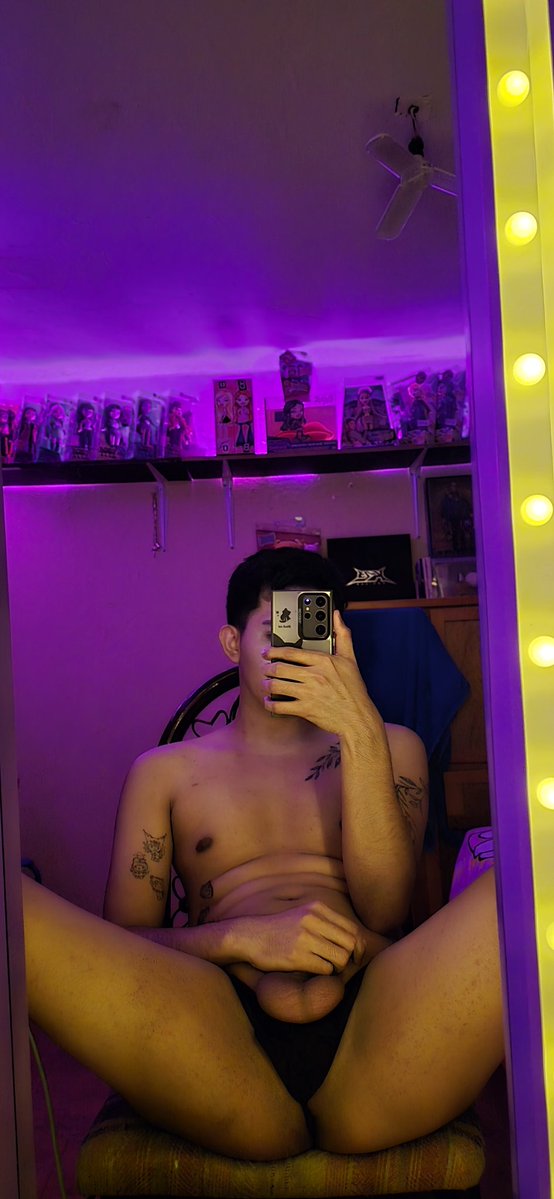 BratzBoyHot's tweet photo. Y si me quitas la tanga con la boquita? 🔥🥴 https://t.co/UjBsk70bl2