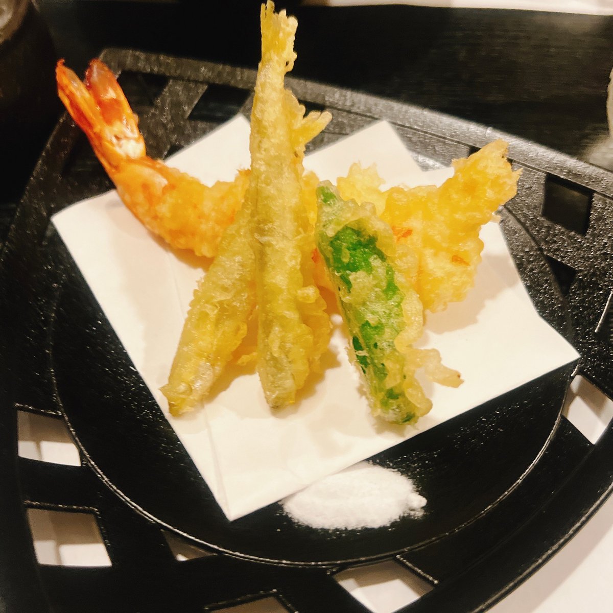 HSLowerBackPain's tweet photo. てんぷらおいしそう。��。 https://t.co/1xq9TIwGxH
