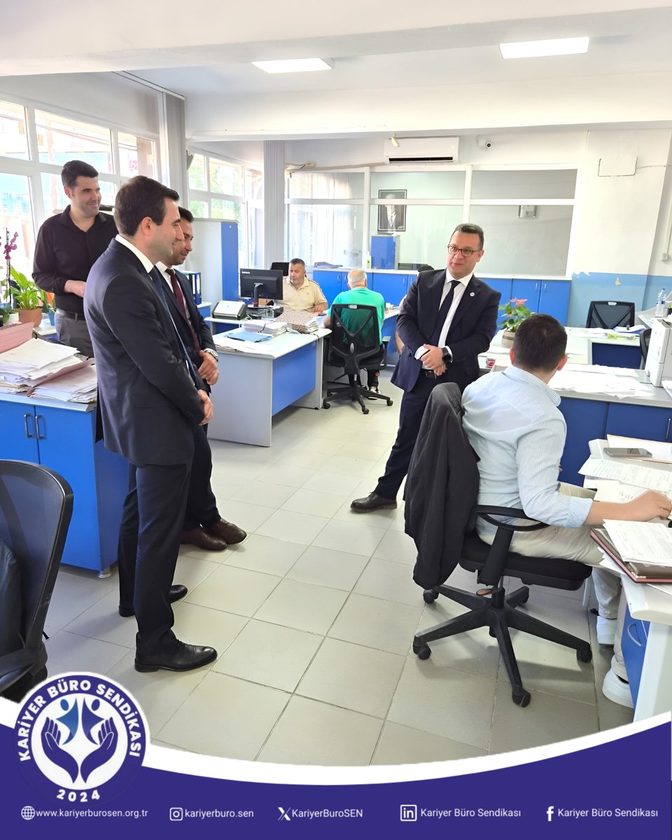 KariyerBuroSEN's tweet photo. Kariyer Büro Sendikası Karadeniz Şube Yönetimi olarak, Sinop Defterdarı Sayın Mutlu ŞAHİN makamında ziyaret edilmiş olup, nazik kabulleri ve samimi misafirperverlikleri dolayısıyla kendilerine teşekkür ederiz.

Ziyaret programı kapsamında Sinop Vergi Dairesi, Gerze Vergi Dairesi ve Yakakent Vergi Dairesi de ziyaret edilerek mesai arkadaşlarımızla karşılıklı görüş alışverişinde bulunulmuştur.

Sahadan gelen değerlendirmelerin dinlenmesine ve fikir alışverişinde bulunulmasına imkân sağlayan bu verimli ziyaretlerde gösterilen ilgi ve misafirperverlik dolayısıyla tüm mesai arkadaşlarımıza teşekkür eder, çalışmalarında başarılar dileriz.

#KariyerBüroSendikası
#KariyerBüroSen
