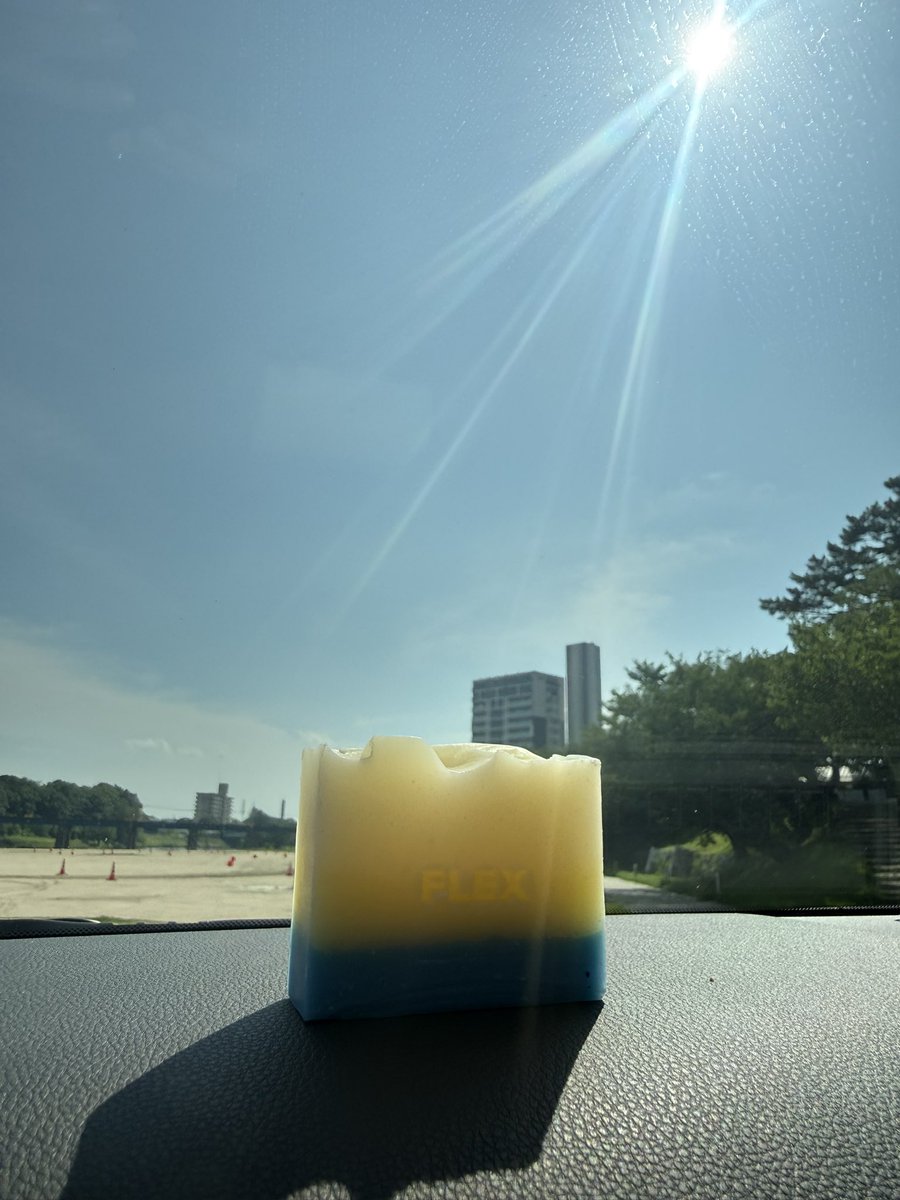 nanako_aizawa's tweet photo. か、かわいい🥺✨💛💙 https://t.co/kVBnOIiZql