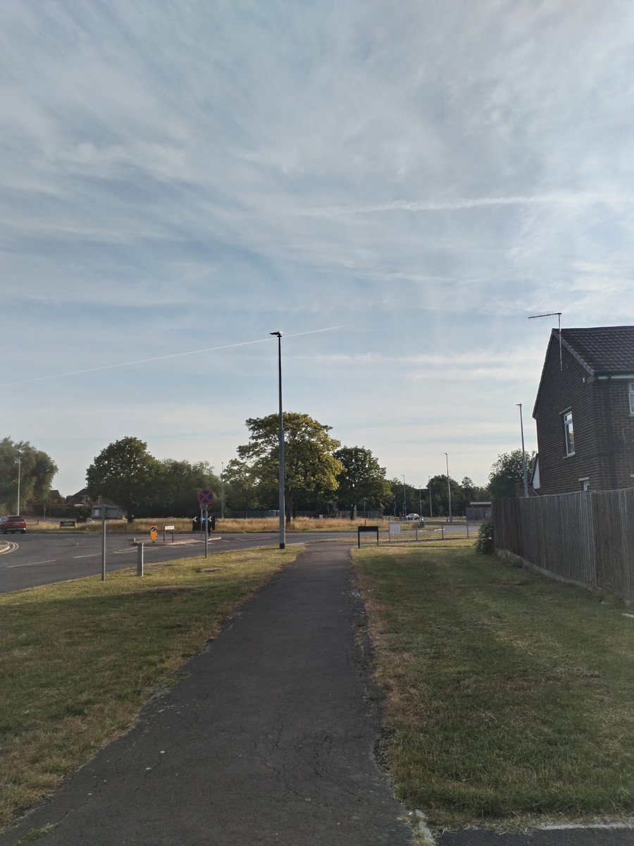 woolster0's tweet photo. @septselector Yup, the fucking state of it in Swindon this morning, and the Rats are out again https://t.co/BKztCnKzvG