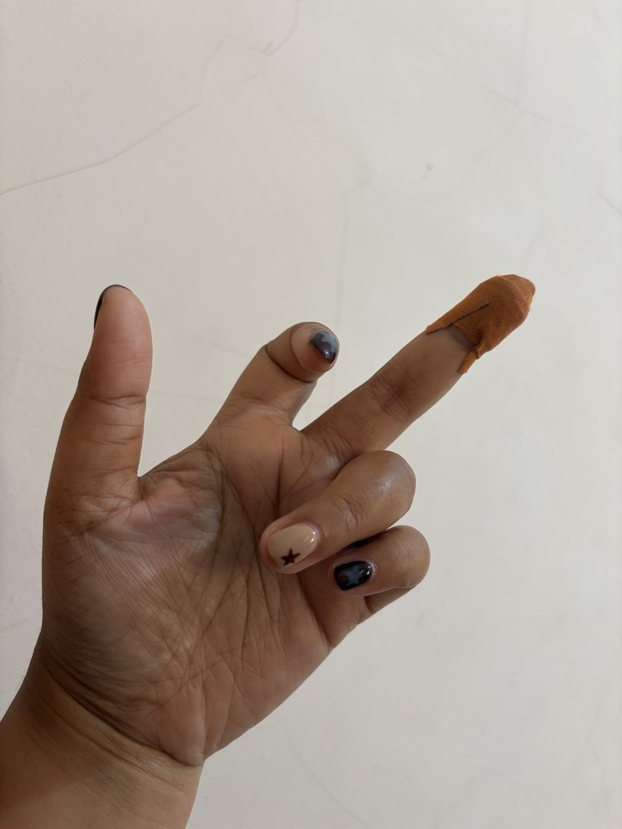 stareuday's tweet photo. dulu kanan, sekarang kiri https://t.co/2euDsf097y