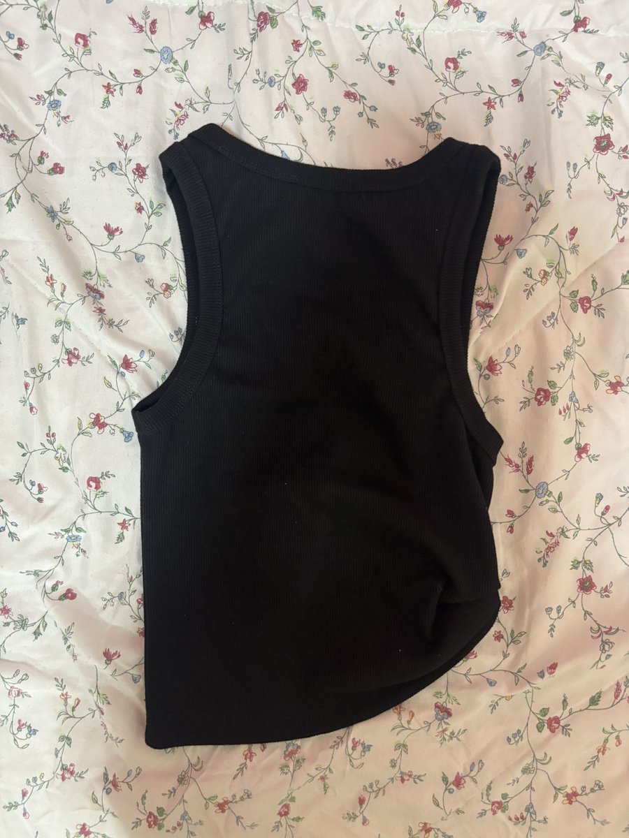 babiewinterr's tweet photo. เสื้อกล้าม sisterfabric waist-up tank สีดำ
Size S อก 30-36 ยาว 18🧚🏼‍♀️🪄
price🪽: 120 

#ส่งต่อเสื้อผ้า #ส่งต่อเสื้อผ้ามือสอง #โล๊ะตู้เสื้อผ้า #ส่งต่อcintage #ส่งต่อstylist #ส่งต่อเสื้อผ้าแบรนด์ไอจี #โล๊ะตู้ https://t.co/8dkJAy1D1R