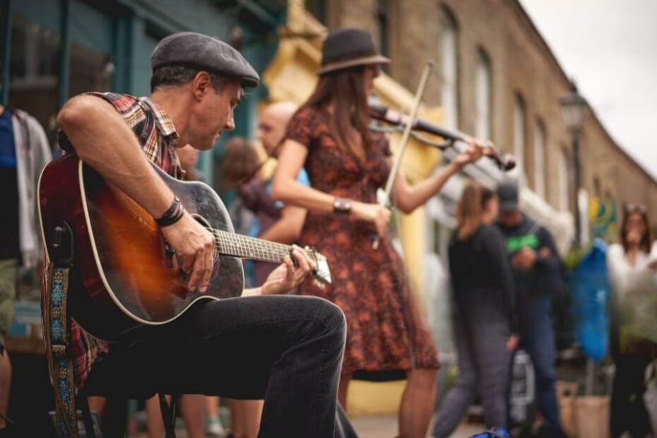 UKETAInfo's tweet photo. Stalled UK-EU Reset Leaves Artists, Musicians, and Business Professionals Waiting for Travel Fixes https://t.co/PZTxNoecC4 https://t.co/sjjnIxqcWR