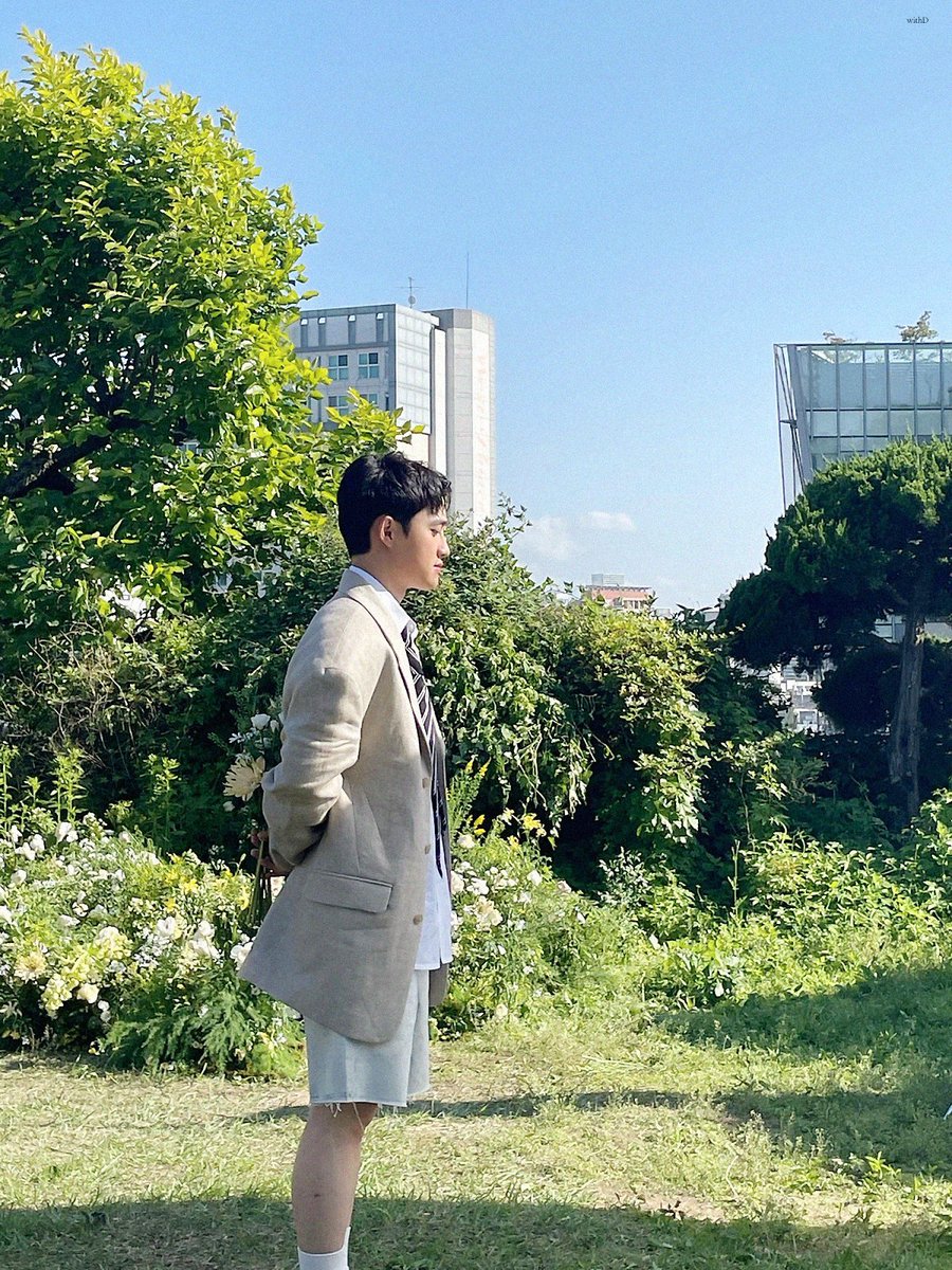 D0nly_1's tweet photo. 공감소년이자라면이런느낌이겟지 https://t.co/77KMNdgAC3