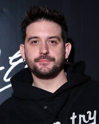 Ghostkn14544238's tweet photo. @depresionnoah Ke dijites de mis #gotas??? G-eazy esta escuchando ermano 👀👀👀👀🗿🗿🗿💀💀 https://t.co/CIjcMEIOMW