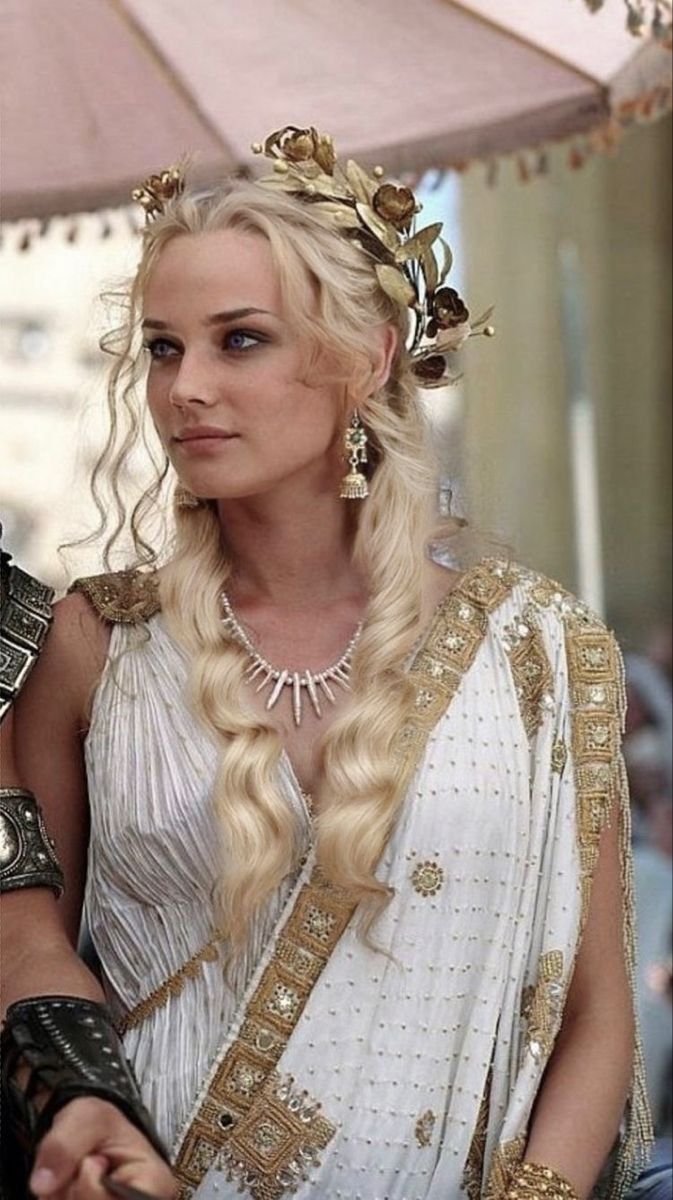TimaeusMaximus's tweet photo. @chakravartiiin Just a friendly reminder of what Helen of Troy looks like as described in the story. https://t.co/AwJvsoOW7w