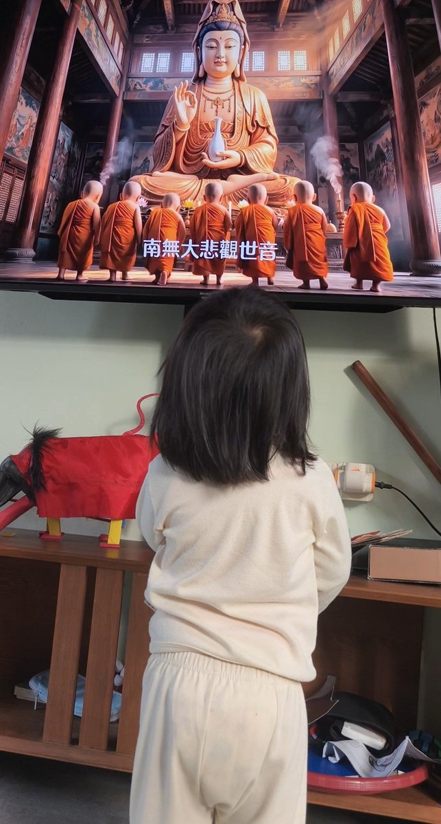 mr_eix's tweet photo. @BuddhisGL nih anaknya https://t.co/9BAjckWh8E