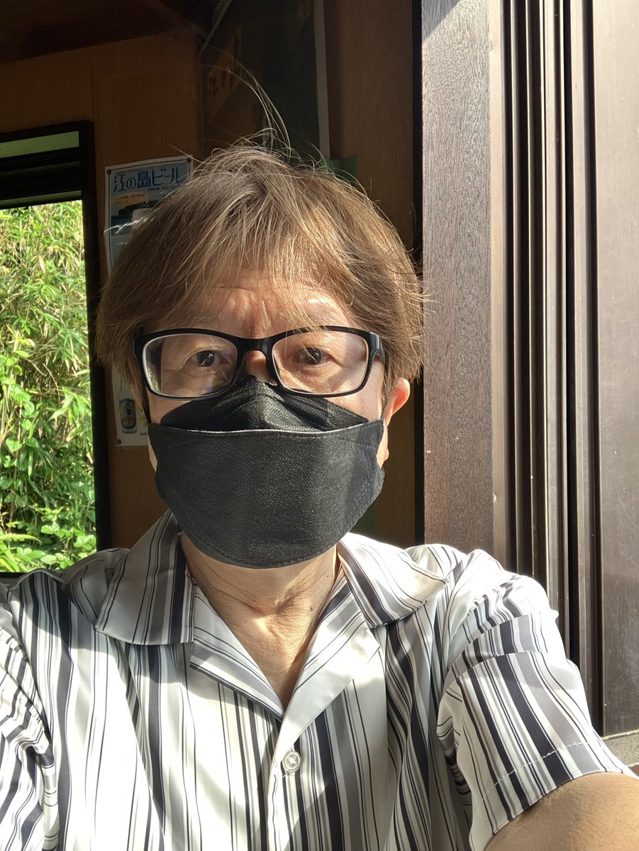 shui0126's tweet photo. 人生初の見晴亭🏡
やっぱボッチは寂しいわ😅
でもしらす丼は美味しい💞 https://t.co/Pf57iUu2Ip