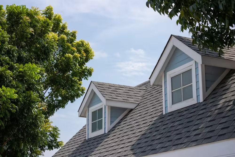 ComradeWeb's tweet photo. 🏠 Grow your #RoofingBusiness by reaching homeowners right when they’re searching for help. From building trust online to making your services easy to find, strong #Marketing turns interest into real leads. Ready to be the first name they see? 👀

Dive in: https://t.co/mryPEWp74o https://t.co/0AVHbvmgYW