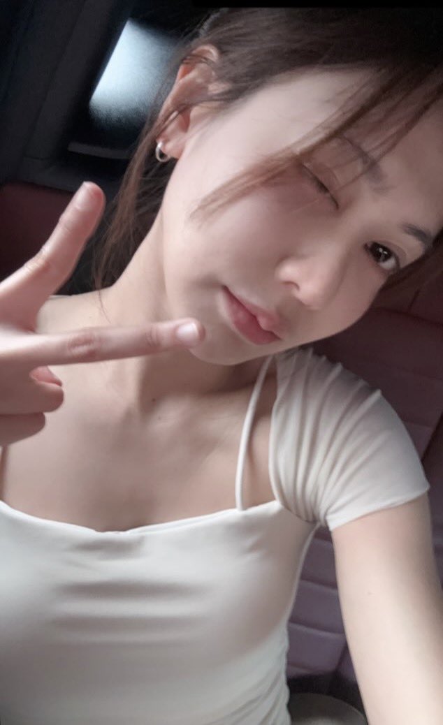 ayrinradaaa tweet picture