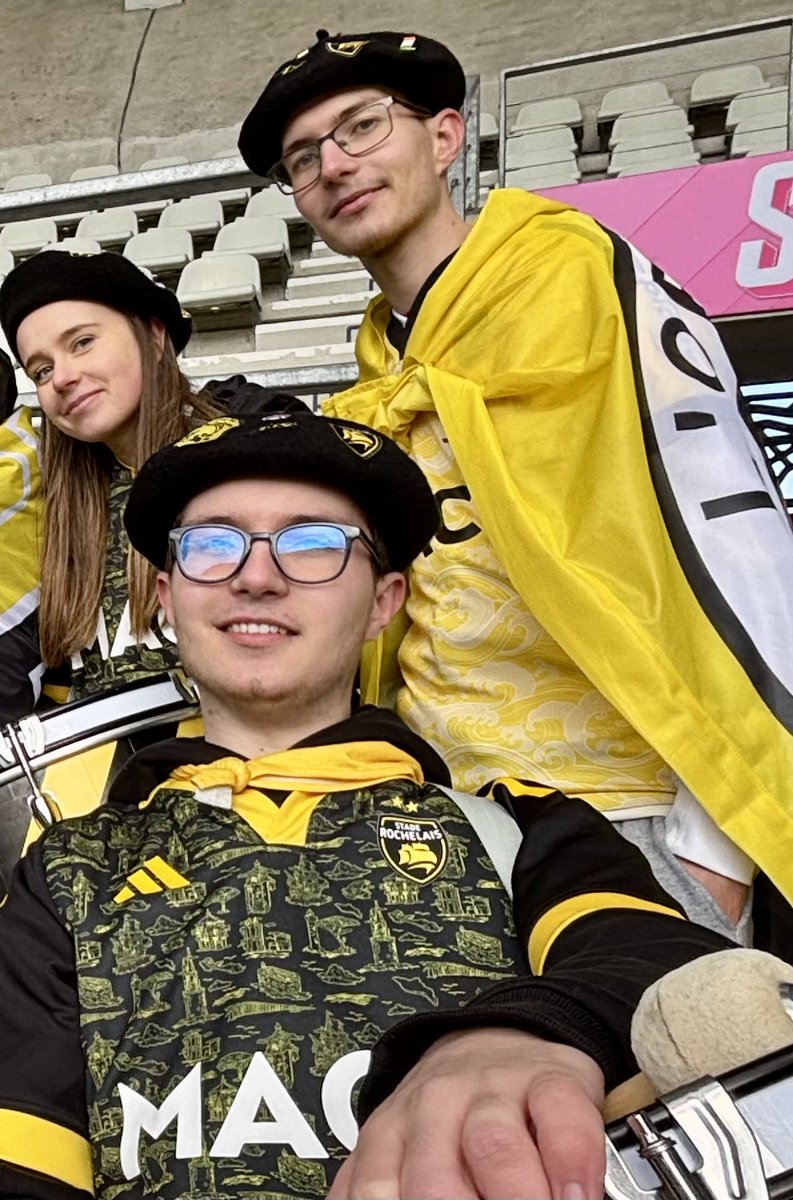 lionelpacaud's tweet photo. Un très bon anniversaire à Baptiste et Nathan. Partout, toujours @staderochelais https://t.co/dduSDpUTFp