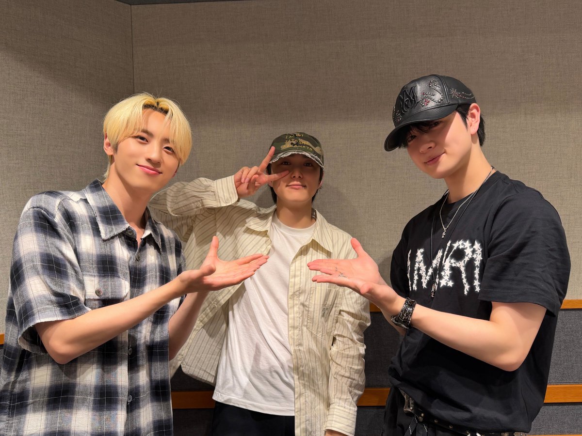 From_INI's tweet photo. ＼今週もありがとうございました／
尾崎匠海&amp;シュウ・フェンファン&amp;佐野雄大

はやくも年末を見据えて盛り上がる３人🤣
最後に熱量高めでアニメ『日本三國』をレコメンドする尾崎くんでした！新ドラマがんばって❤️‍🔥

#INI #MINI #フロイニ
https://t.co/a0k5NKIIXE https://t.co/Y9AxlUxxg0