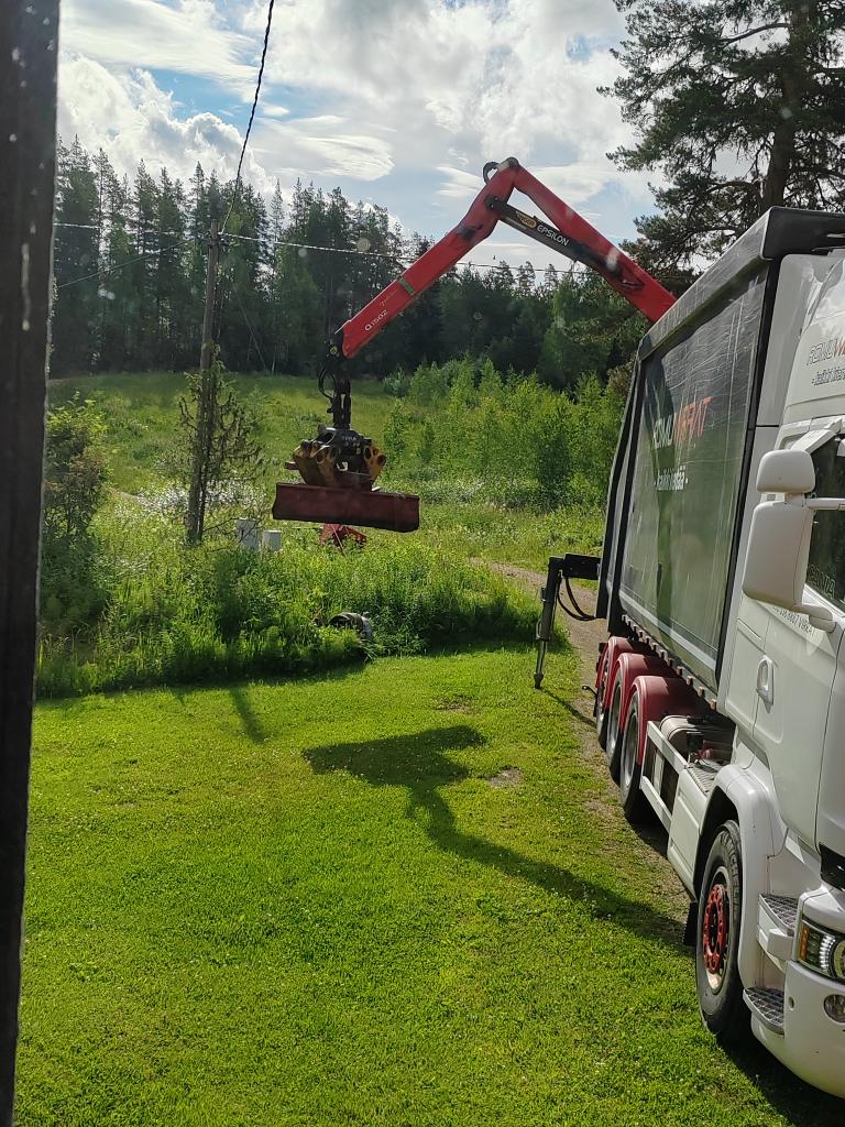 simo_heikkila's tweet photo. Metalliromut lähtivät jatkotoimiin Romu Virrat Oy:n toimesta aamulla. https://t.co/mPCg0hwUX5
