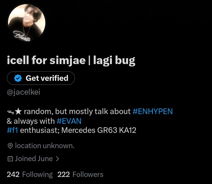 jacelkei's tweet photo. hehehey 200triliyun folls 🥺💜🥺💜 luv u moots https://t.co/IVc6n9g1Qb