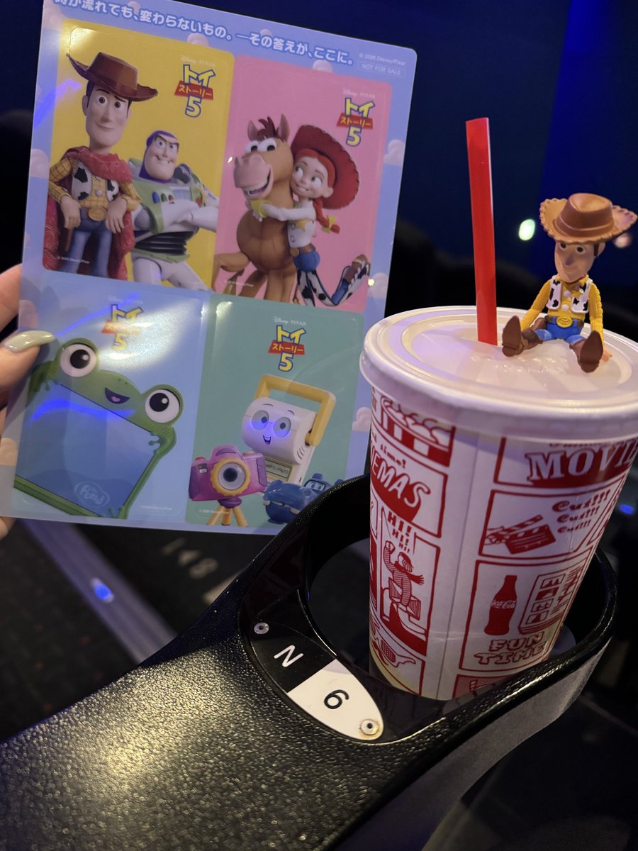 a_an0123's tweet photo. 公開初日に行って来た🎬
いやもう笑って泣いた、、、🥺
#トイストーリー５  
#IMAX
#バズめちゃくちゃ出てきた https://t.co/M5cBRvIscL
