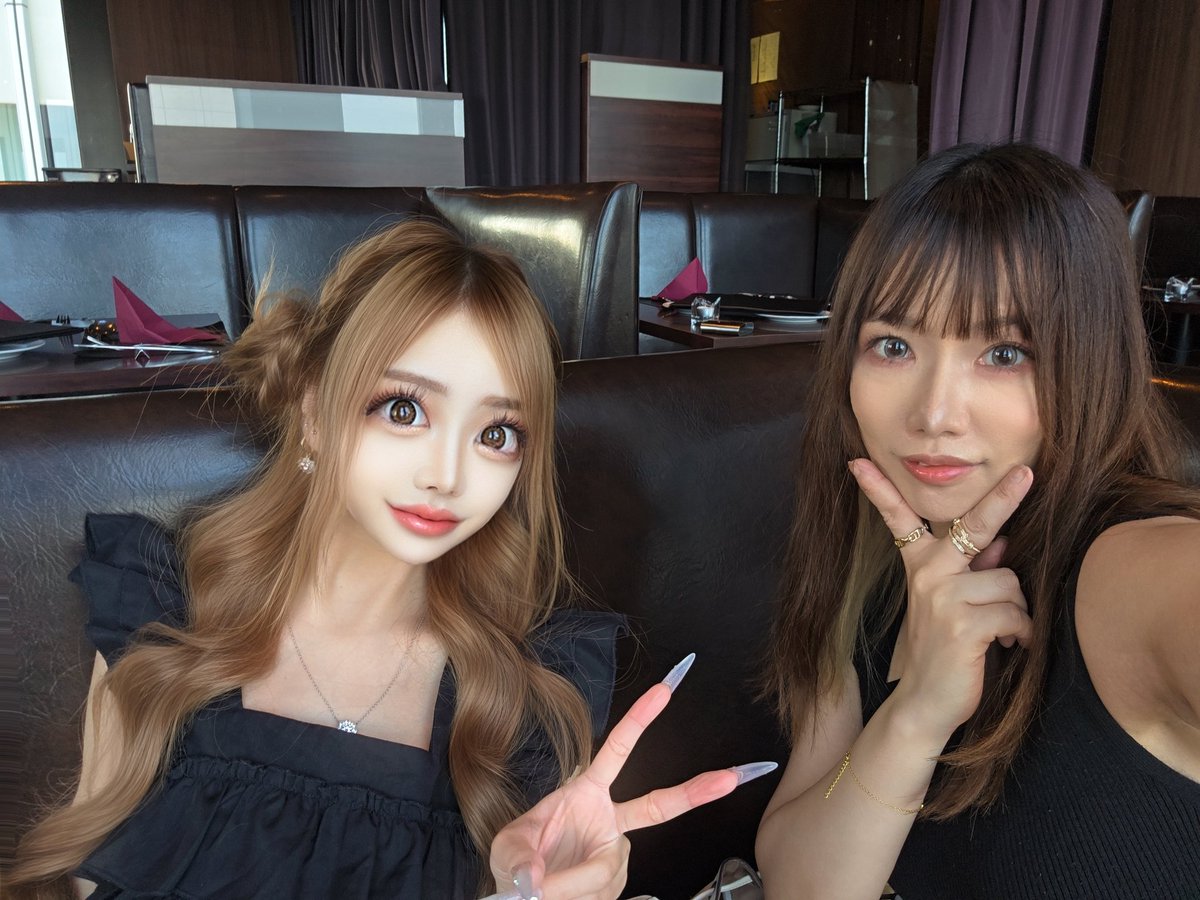 amaneke110's tweet photo. 最近特に幸せすぎるჱ̒ ᴖ⩊ᴖ ） 🎀✨
今月バースデーです🎂🙇‍♀️🙏 https://t.co/4L9TJlr0eF