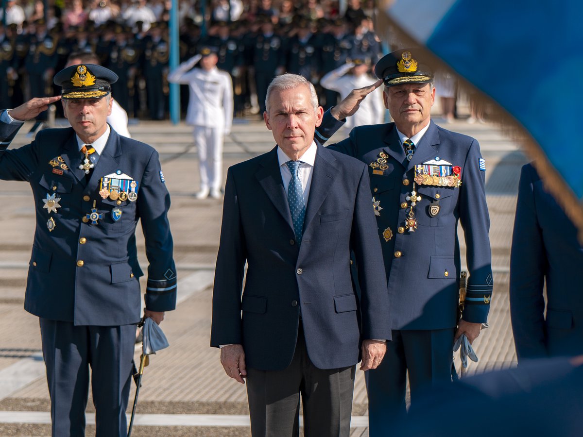 Hellenic_MOD tweet picture