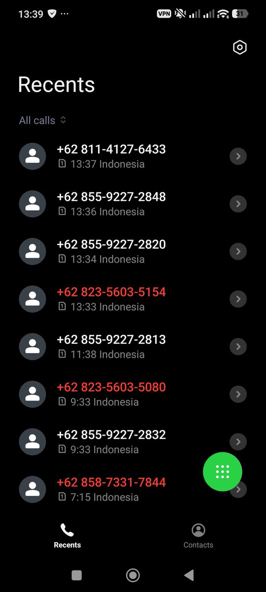 zoxar's tweet photo. Dari sejak tgl 30 Juni lalu gue diganggu spammer pakai nomor @Telkomsel &amp; @indosat. Gila punya pabrik spam. Luar biasa. Bagaimana pendapat @kemkomdigi &amp; @bumn? Sudah biat vertifikasi wajah? 
Cc: @indosatim3, @SIMPATI https://t.co/xGY0ZQMiDZ