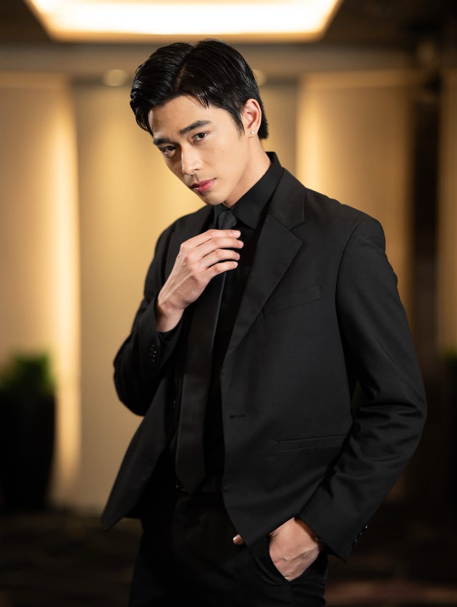 TeamGELOfficial's tweet photo. KPAPS is BACK! 🥹🤍 

He's ready to make us fall in love all over again. Here's to 2x the kilig, 2x the happiness, and countless heart-fluttering moments with Hannah and Daniel this Season 2. 

#TheChamberMaidsDaughter #GeLexTCD2oniWant #BGYO @BGYO_Gelo https://t.co/tVS2i5VTjF