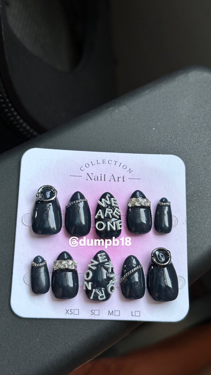 dumpb18's tweet photo. 🎫WTS LFB EXO PLANET #6: EXhOrizon in Manila 

claiming thread 
₱100 each set
pickup tom @ MOA area 
pu loc: TBA 

1. Peter Pan 
2. We Are One
3. XOXO 
4. Overdose 

reply to mine | payment at pickup tom

#EXO #엑소 #weareoneEXO #EXOPLANET #EXhOrizonInManila https://t.co/voK7KVn2Um