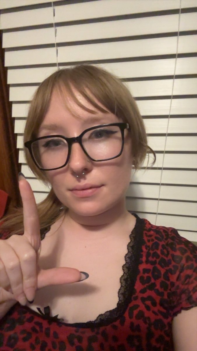 MissGoddessCoco's tweet photo. goodnight findummies relapse while I sleep and send silently 

paypig humanATM findom findomme cashcow finbrat finsub walletdrain paypigswanted finsubwanted nsfwtwt sph joi cbt cei tpe feetpics footworship https://t.co/sflDXWeGwY