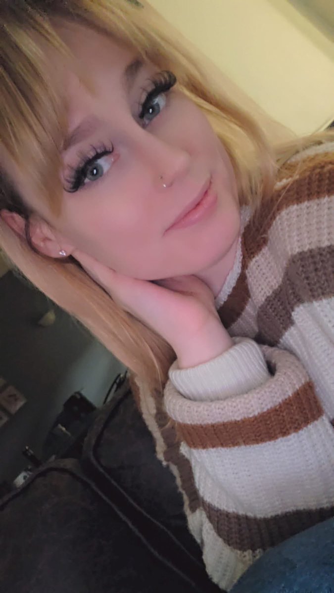 brownnosersimp's tweet photo. DM to talk about Shyanne

#wankchat  #pawg #goon #gooner #gooning #tits #boobs #bigtits #bigboobs #titties #bigtitties #hugetits #hugeboobs https://t.co/I6FQTSYR93