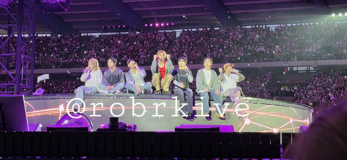 rob⁷🥢 saw bts x2 ⊙⊝⊜🪭 tweet media