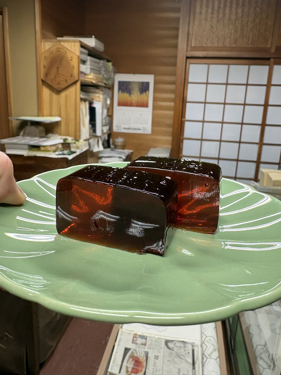 momiAGE_1040's tweet photo. 【ドド宣伝】
ちなみに、NHKで櫻井くんが食べてくれたおかげでめちゃめちゃお客さん増えてるらしい。
櫻井特需って呼んでる。 https://t.co/tqZl8JnfRc