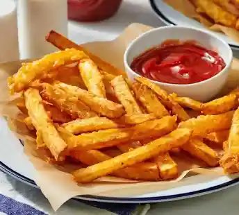 AldoSterone111's tweet photo. Les chemins de fer allemands vont arrêter de servir les frites dans leurs restaurants pour lutter contre le réchauffement climatique. L’Europe est vraiment dirigée par des demeurés ! https://t.co/hy3WW79wBx