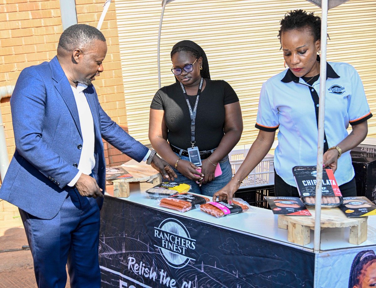 Kim_Kimberly07's tweet photo. Exporting premium processed beef instead of live animals allows Uganda to earn more, create skilled jobs and strengthen local industries. This milestone reflects the growing competitiveness of Uganda's livestock sector. 
#WhyUgDecidedM7 https://t.co/hOJbGe4Mcj