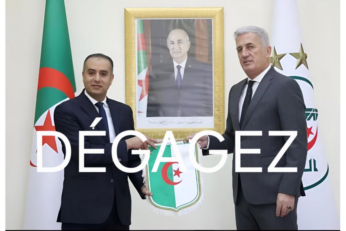 daoudali8's tweet photo. DÉMISSION 
DÉMISSION 
DÉMISSION 
DÉMISSION 
DÉMISSION 
DÉMISSION 
DÉMISSION 
DÉMISSION 
DÉMISSION 
DÉMISSION 
DÉMISSION 
DÉMISSION 
DÉMISSION https://t.co/FRzKY7p8fR