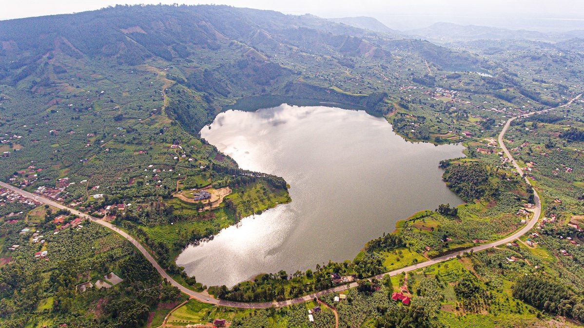 LKauthara's tweet photo. To boost Uganda’s tourism appeal, President Yoweri Museveni emphasizes improving visitor services, including information centres, ATMs, and lost-and-found facilities for tourists and guests. #WhyUgDecidedM7 https://t.co/baELGY5c53