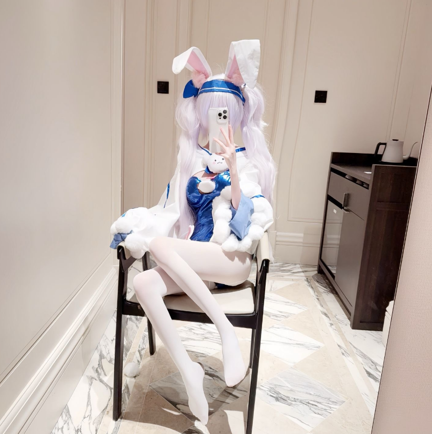 Sissy4135178042's tweet photo. どうせ会うならコスプレしたいです https://t.co/rmjvNxFuyn