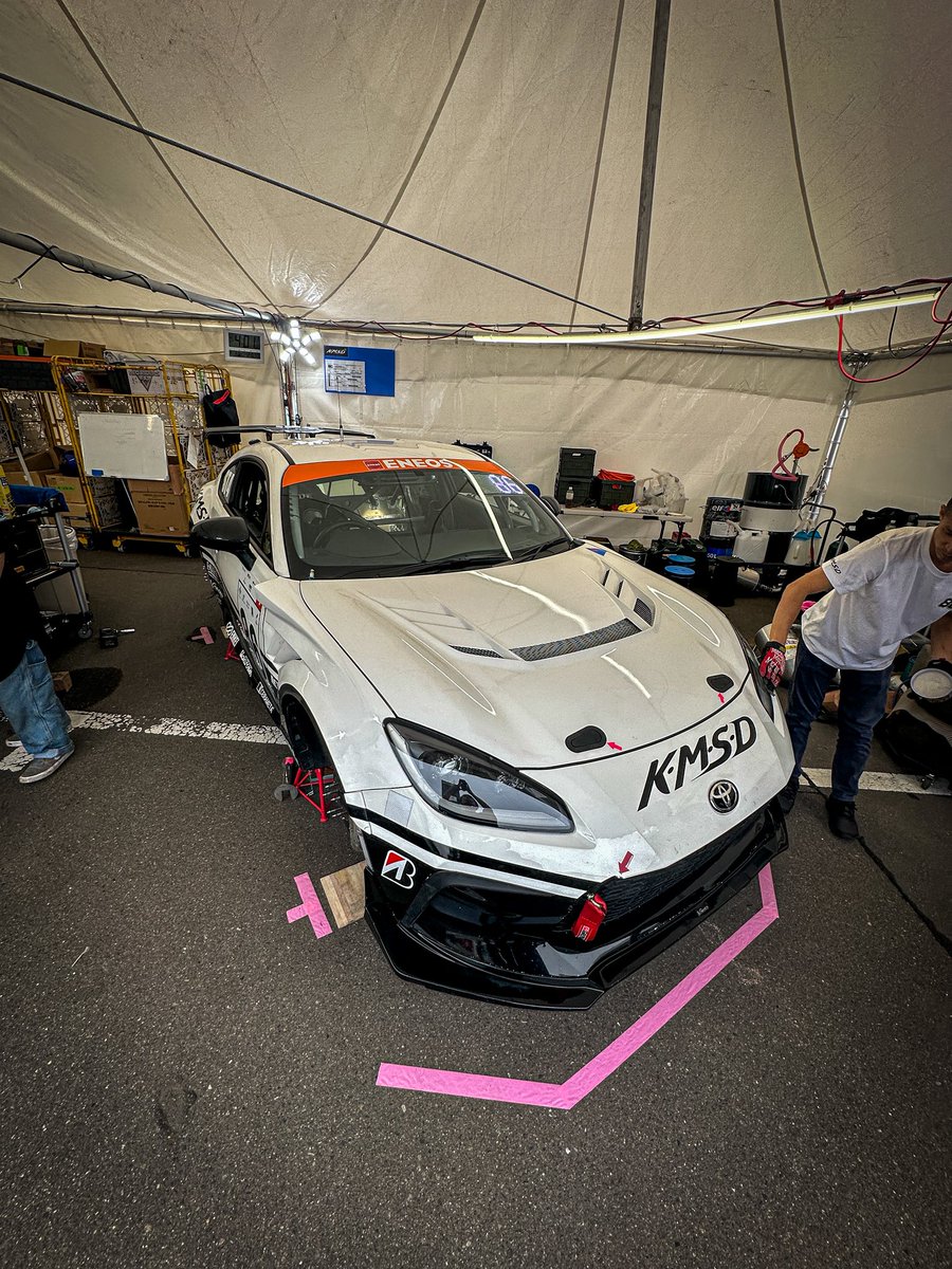 amebouzu123's tweet photo. 本日の走行終わり
今から作戦考えます🫠🫠🫠
#スーパー耐久
#KMSD
#GR86 https://t.co/COEshCY500
