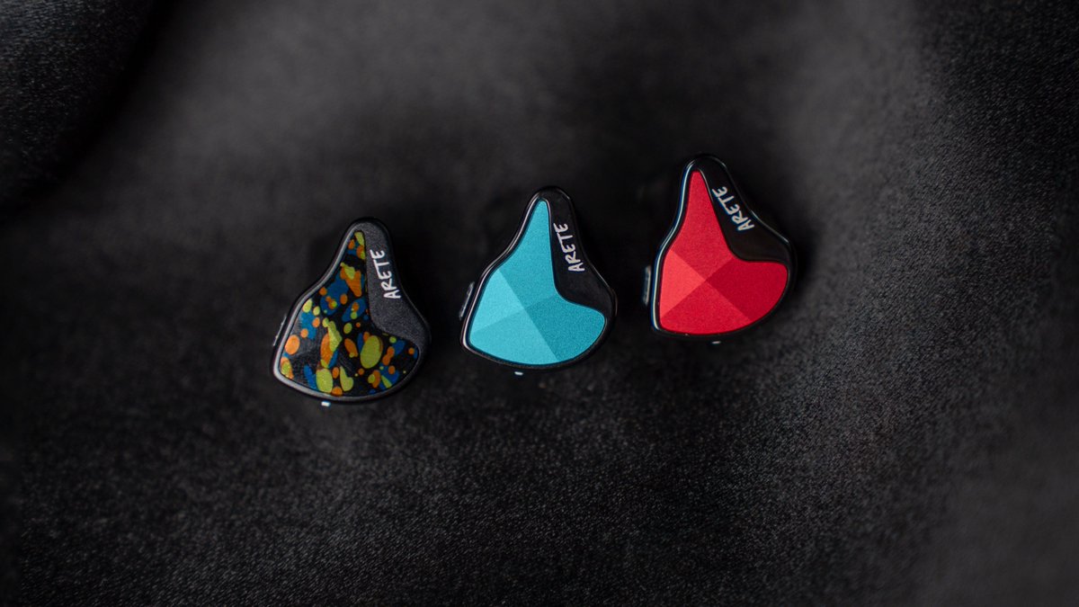 ziigaat's tweet photo. Three expressions of one design language. 🎧
Arete II — Red, Blue, Graffiti.
#ZiiGaat #AreteII #FreshReviews #IEM #Audiophile #IEMDesign #Colorways #MusicLovers #game https://t.co/xOIFP9Hjg2