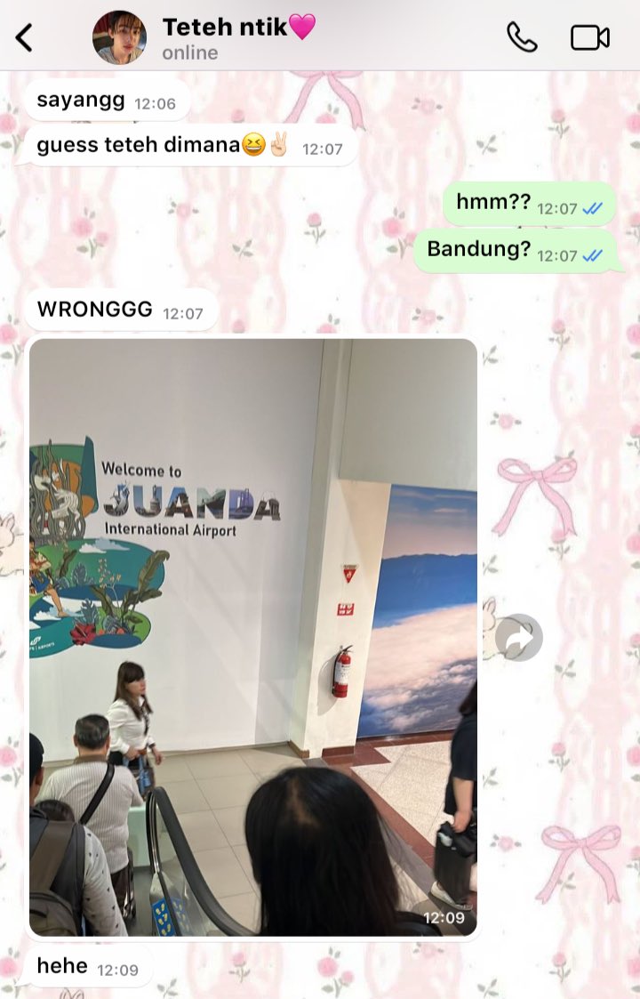 eomprengz's tweet photo. #hyeonhoon/#hoonhyeon fourth tweets au

wlw favorit ibukota yang lagi ldr an Bandung-Surabaya edisi ketemuan🥺👋🏻 https://t.co/aTUYXjBuQe