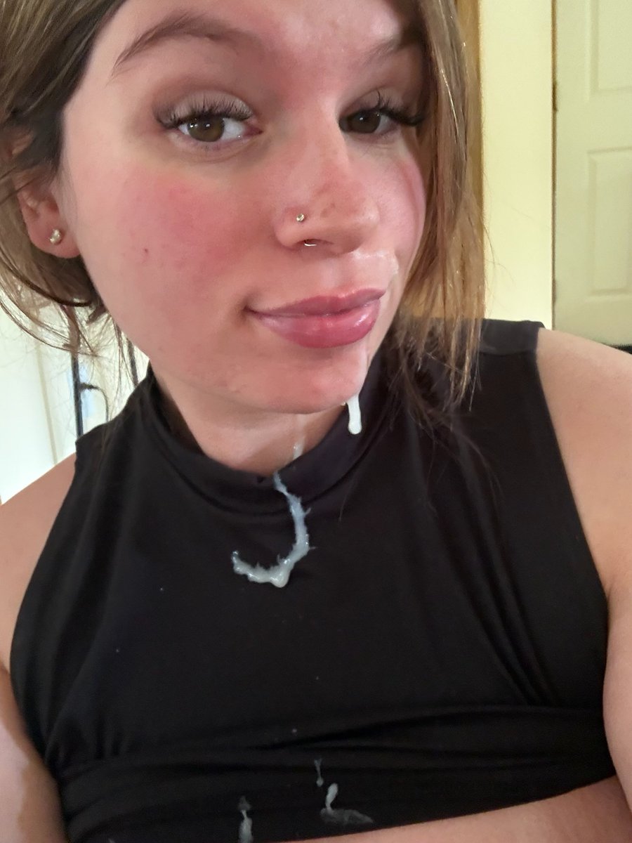 FayeFaye0f's tweet photo. Facial Friday! 😜 I love taking cum selfies 🥰🥰

Click the link in the comments and come say hi! Full access to full length videos with no PPV or paywall! Join and let’s have some fun 😘💋 https://t.co/aemItRyZ2s