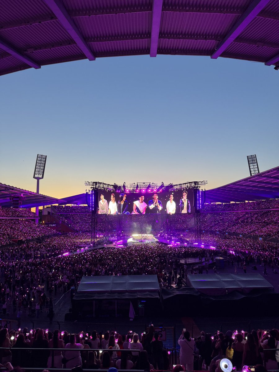 _BTSBELGIUM's tweet photo. [#BTS_WORLDTOUR_BRUSSELS]

"Seeing you all cheer so passionately makes me realize we definitely have to come back next time." - Yoongi

ARMY, you truly set Brussels on fire.

Over these two unforgettable nights, you sang at the top of your lungs, jumped, screamed, laughed, cried… and above all, you showed BTS just how warmly Belgium can welcome them. You should be proud of yourselves. We certainly are.

Thank you to every ARMY who took part in our projects and helped make these concerts even more special in their own way.

These projects would never have been possible without the collective effort of our three fanbases. Thank you to everyone who dedicated their time, energy and heart to making them a reality.

And a very special thank you to #Moonie. Without her, we simply wouldn't have had our banners over these two days.

Finally, thank you to every single ARMY. None of these projects would have meant anything without you.

Thank you for making these two nights so incredibly special. Until next time. 💜