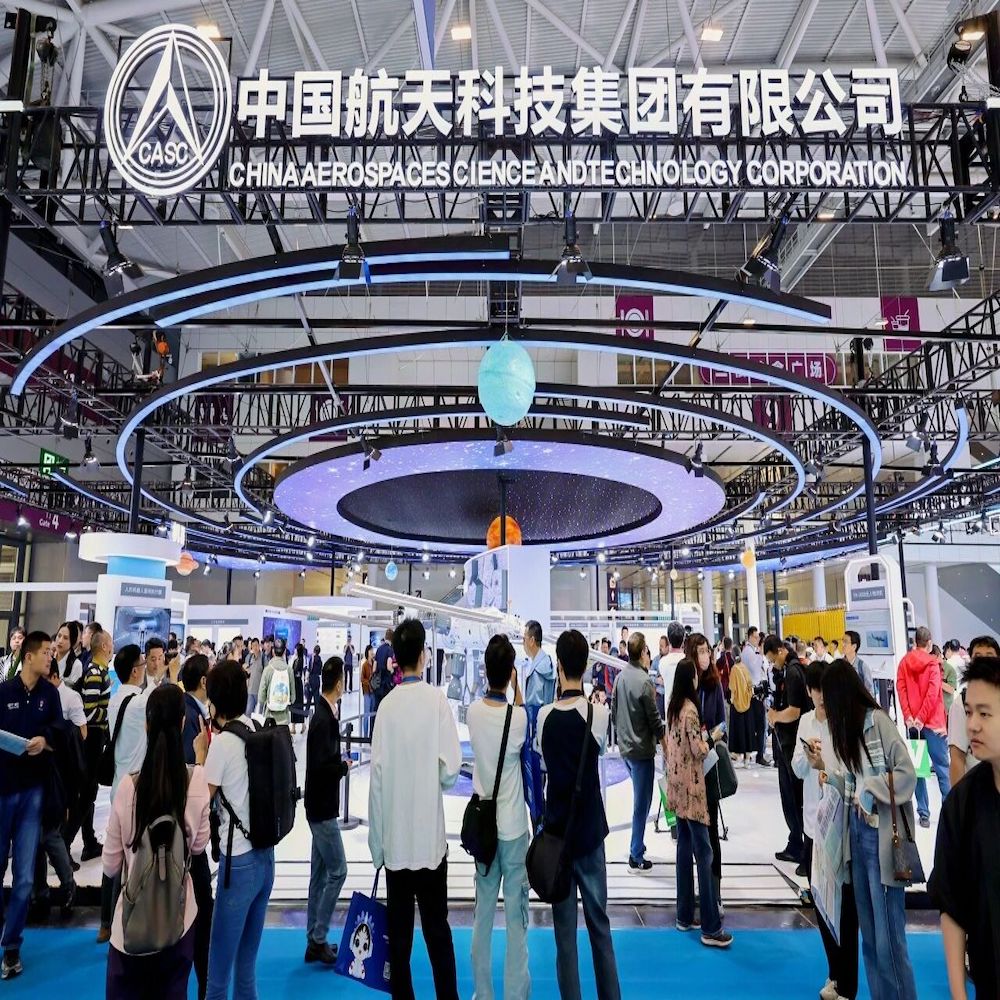 ChinaHiTechFair's tweet photo. The global commercial space industry is taking off!

Join the Commercial Space Expo at #CHTF2026 in Shenzhen, China.
🛰️ Satellites
🚀 Launch Vehicles
🌍 Remote Sensing
💡 Space Innovation
🤝 International Cooperation

📍 Shenzhen, China
📅 Nov. 2026
#CommercialSpace #SpaceTech https://t.co/cXHZD5QqZK