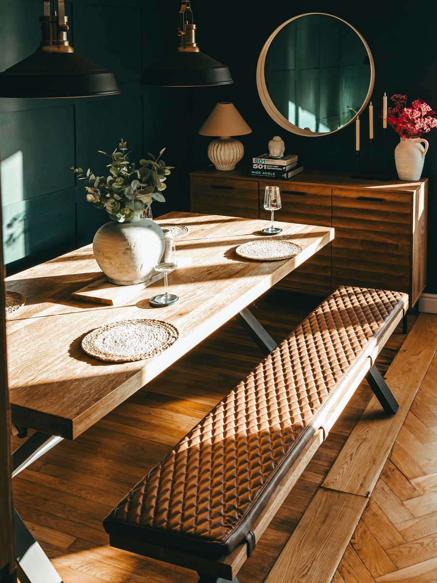 smiley440732's tweet photo. Love the sun come through to my dinning area 
#HomeSweetHome https://t.co/XcKW7ghxIY