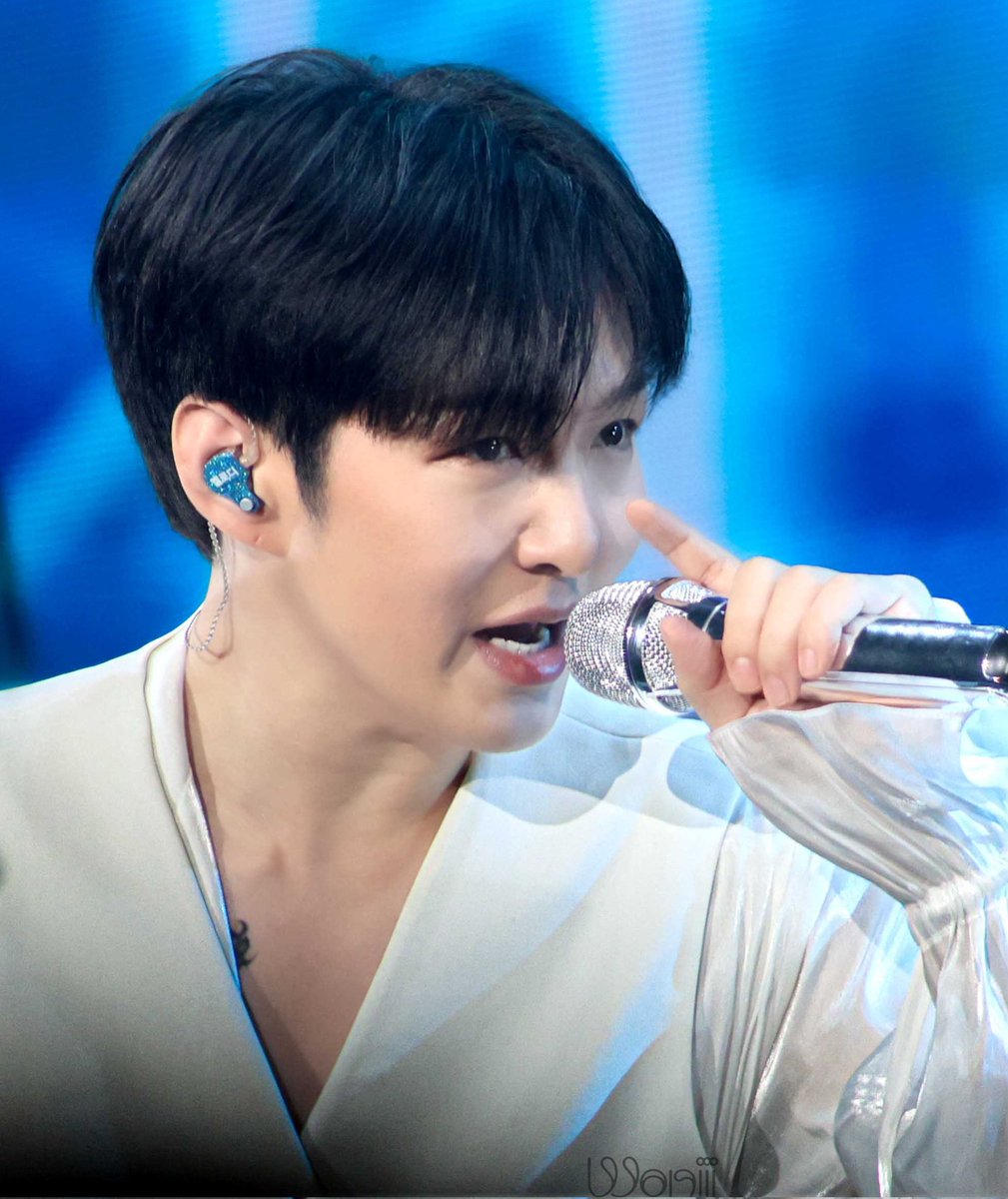 Subbliss_0226's tweet photo. <250207>🌟앵콜콘서트 Day 1🌟
#이창섭 #LEECHANGSUB
🫧 Now , Saturday  night 🫧 https://t.co/r2v4x0jI5A