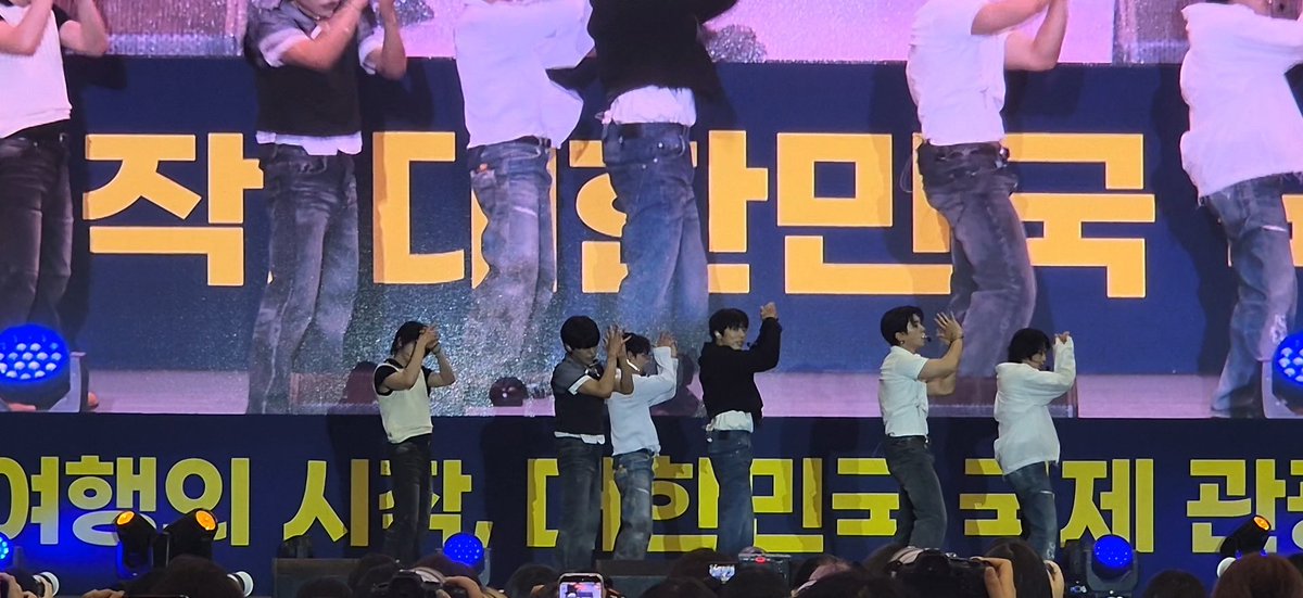 piUu_z's tweet photo. 성녀파트 🥹🥹🥰 https://t.co/gClKx8oUev