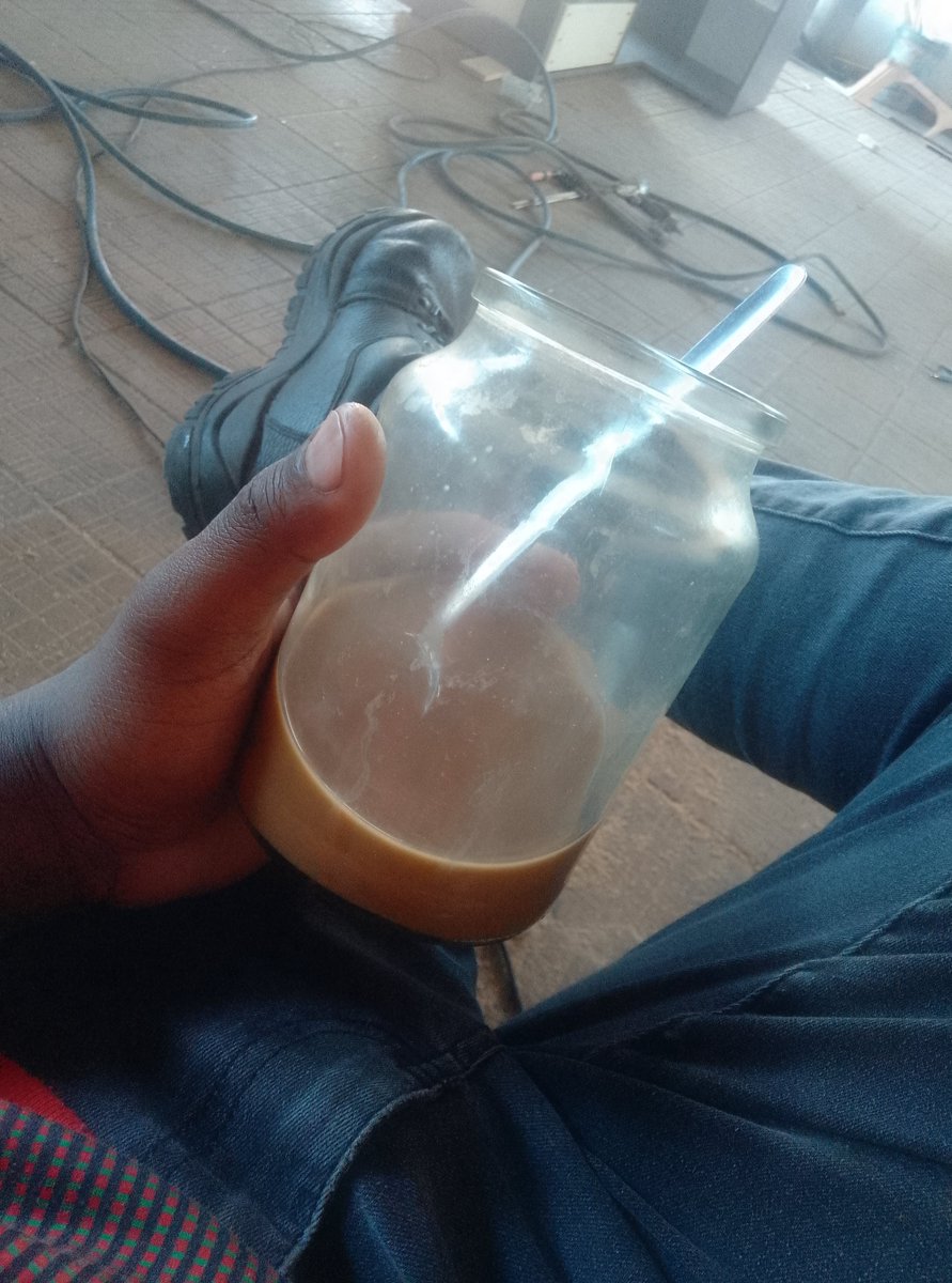 Madtzoo's tweet photo. Turned a coffee jar...into my coffee jar. Been doing this for so long, I don't consider it as a lot of coffee anymore. https://t.co/81udr7xc1i