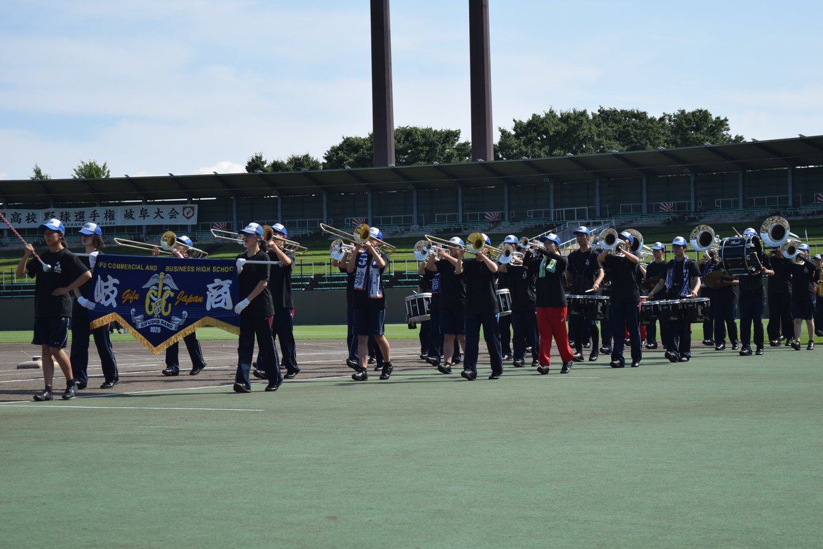 official_ghbf's tweet photo. ≪第108回全国高等学校野球選手権岐阜大会 開会式リハーサル≫
高校球児だけでなく、多くの高校生の協力のもと開会式が行われます！
司会は、田村海遥さん（多治見北高校）と佐藤瑠泉さん（岐阜東高校）が務めます🎤
開会式を盛り上げてくださるのは、コーラス隊（岐阜高校音楽部・長良高校合唱部）、バトントワリング（関商工高校・美濃加茂高校）、マーチングバンド（県立岐阜商業高校）国旗・大会旗入場（岐阜女子高校）の皆さんです♪